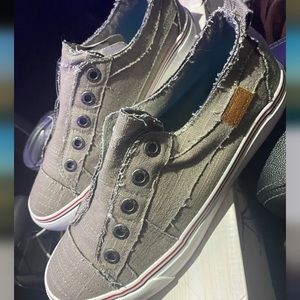 Blowfish Malibu slip on shoes